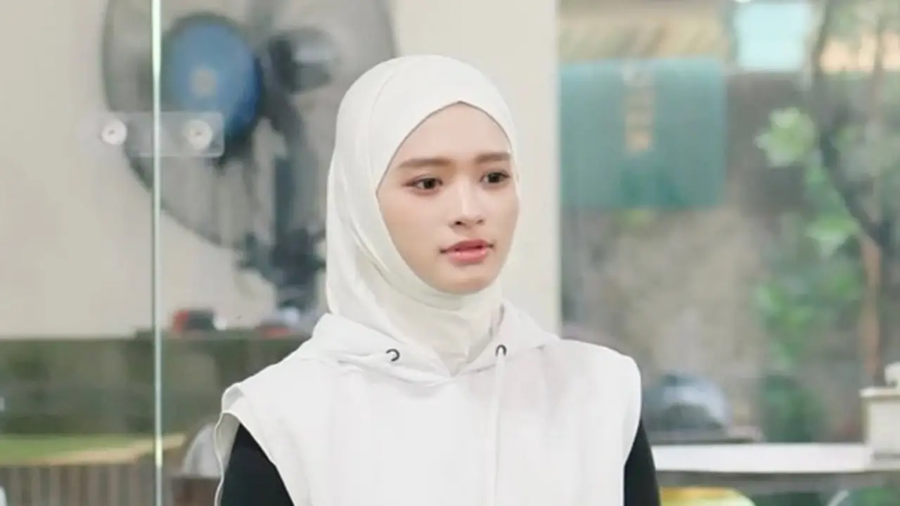 Inara Rusli Lapor ke Bareskrim Soal Penyebaran Video CCTV Tanpa Izin Inara Rusli Lapor ke Bareskrim Soal Penyebaran Video CCTV Tanpa Izin