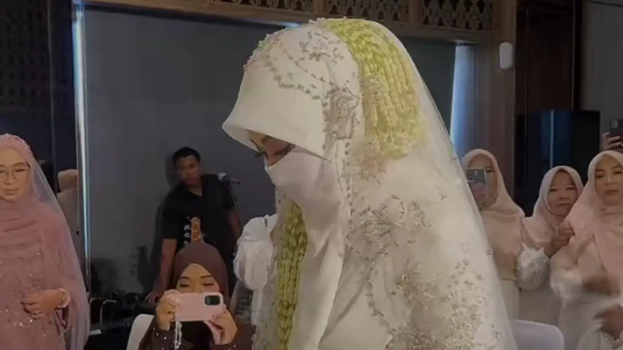 Fiki Naki Menikah, Ini Mahar Mewah untuk Tinandrose