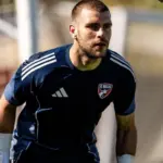 Rumor Transfer Bintang Timnas ke Persib Kian Memanas, Bobotoh Serbu Medsos