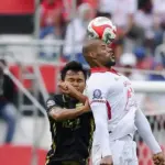 Persib Bandung Segel Puncak Klasemen Liga 1 Super League 2025 Berkat Kekalahan Dramatis Borneo FC