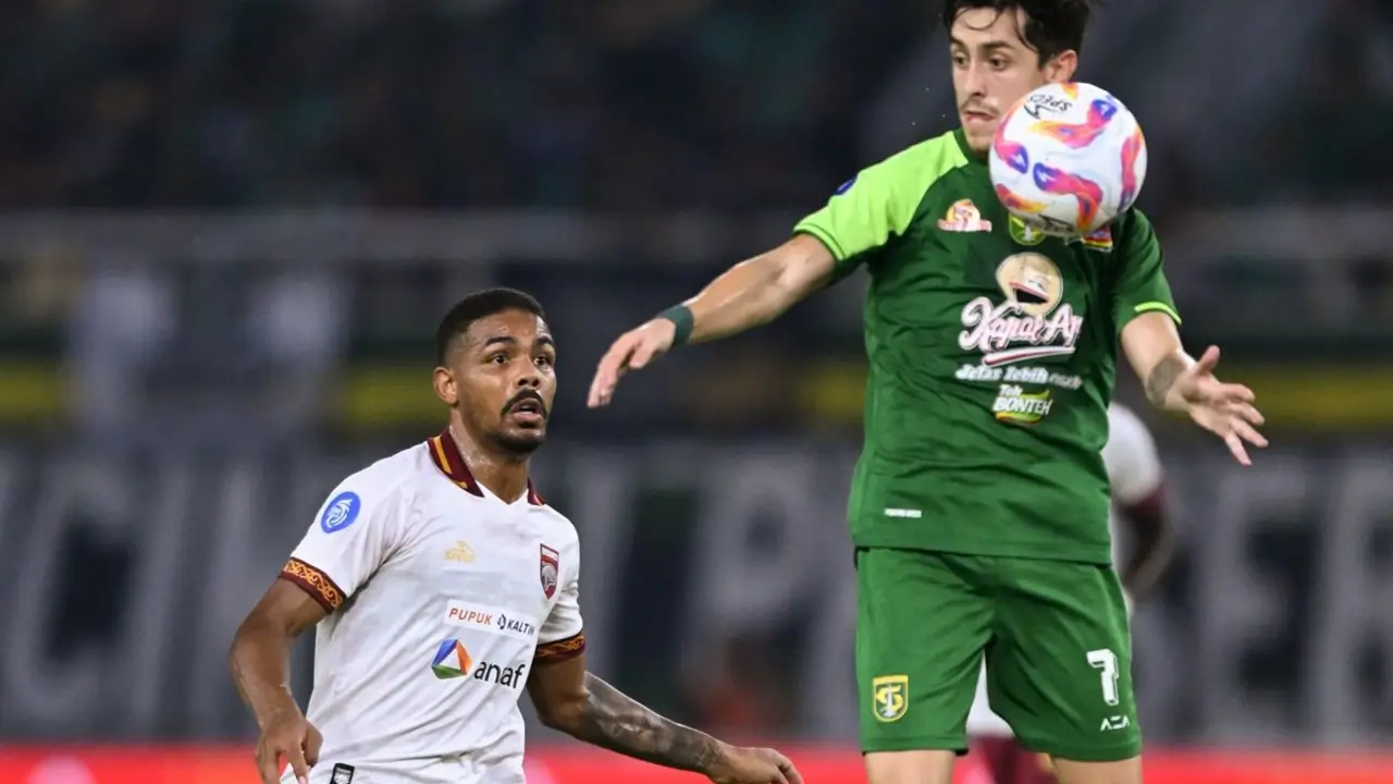 Persebaya Surabaya vs Borneo FC