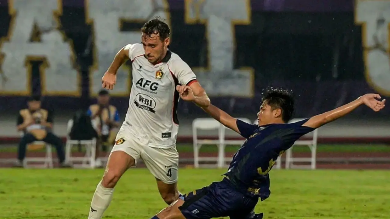 Persita Tangerang vs Persik Kediri