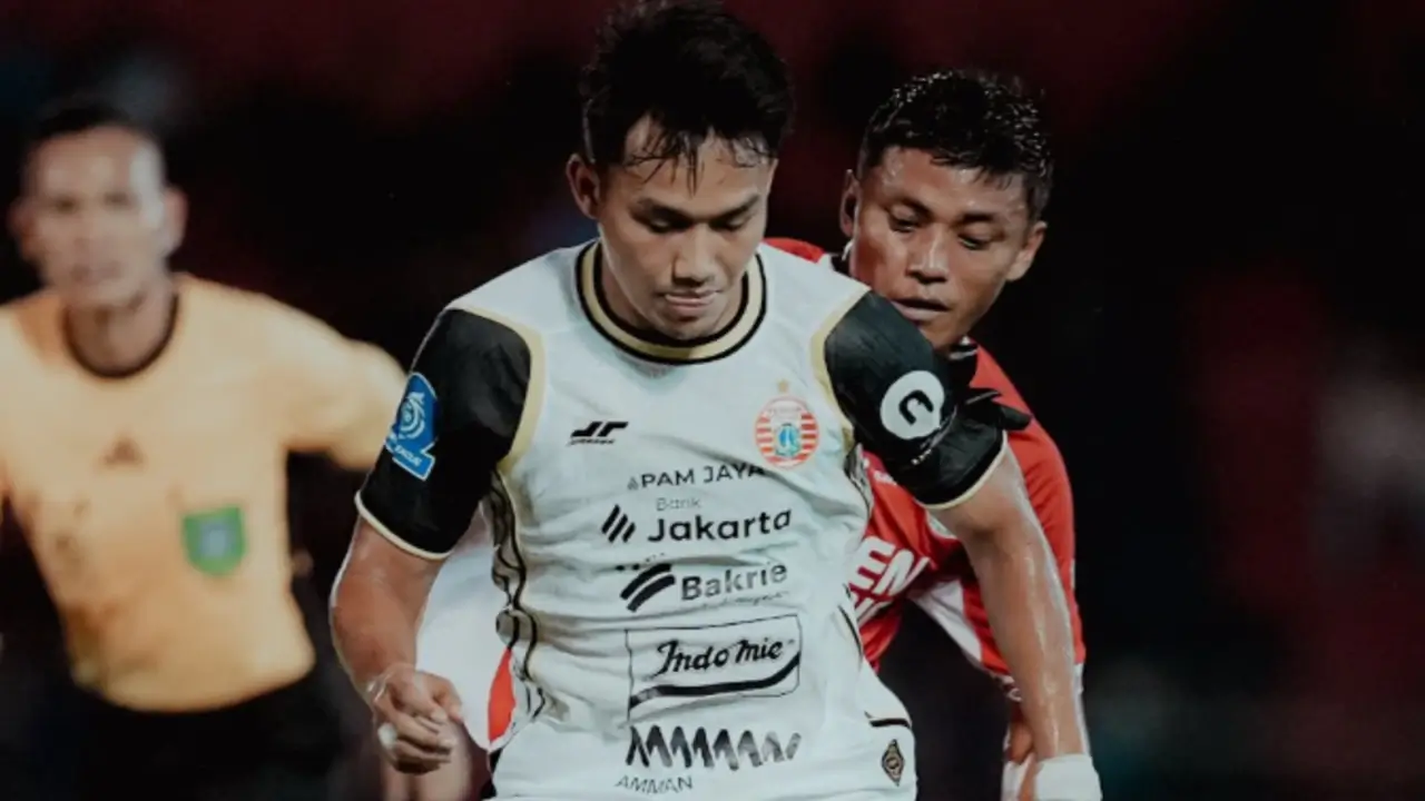 Semen Padang vs Persija