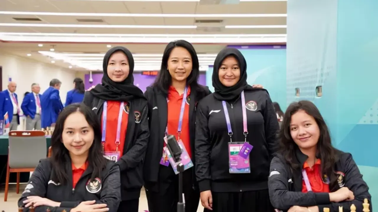 Tim Catur Cepat Beregu Putri Indonesia Rebut Emas Pertama SEA Games 2025