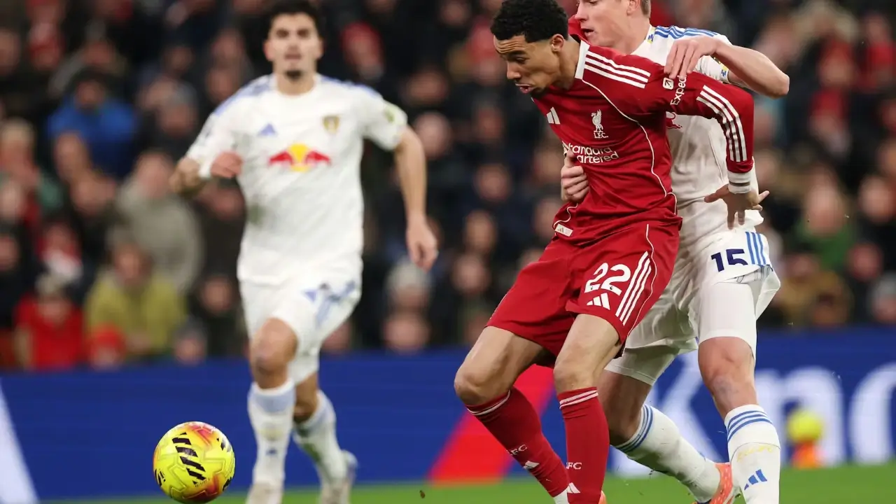 Jaka Bijol Ungkap Ruang Ganti Anfield Sudah Fokus Penuh ke Laga Derby “Spesial” Kontra Manchester United Jaka Bijol Ungkap Ruang Ganti Anfield Sudah Fokus Penuh ke Laga Derby “Spesial” Kontra Manchester United