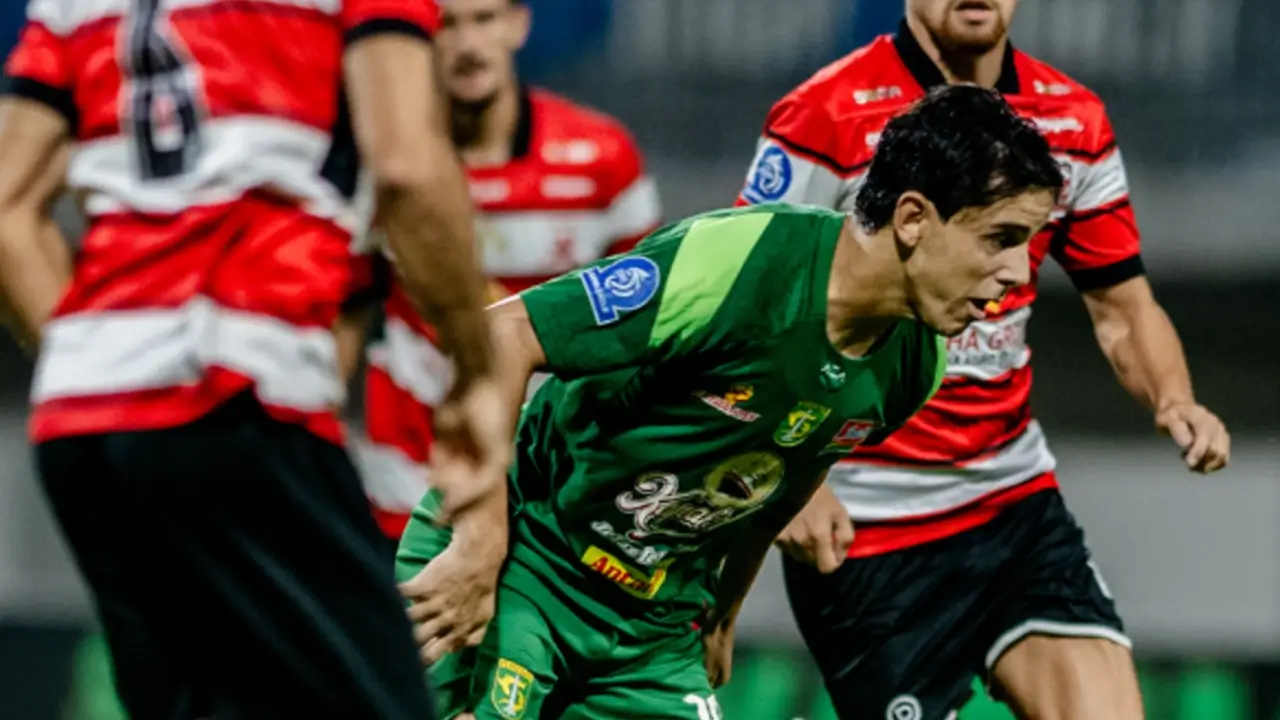 Hasil Babak Pertama, Madura United vs Persebaya Masih 0-0