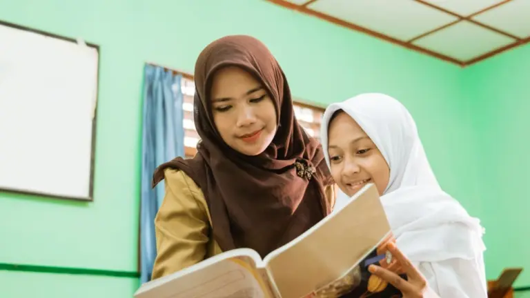 Tantangan PMM Guru 2026: Kemendikbudristek Siapkan Solusi Kendala Teknis Tantangan PMM Guru 2026: Kemendikbudristek Siapkan Solusi Kendala Teknis