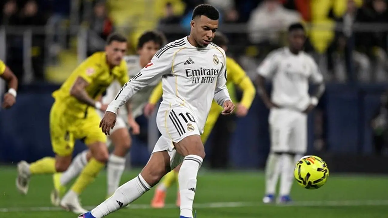 Klasemen Liga Spanyol: Real Madrid Gusur Barcelona ke Puncak Usai Kalahkan Villarreal Klasemen Liga Spanyol: Real Madrid Gusur Barcelona ke Puncak Usai Kalahkan Villarreal