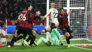 Liverpool Kembali Keok di Menit Akhir, Tiga Kali Musim Ini Kalah Akibat Gol Injury Time
