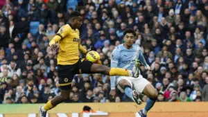 Pep Guardiola Kritik Keras Wasit Usai Laga Kontra Wolves, Singgung Keputusan Kontroversial