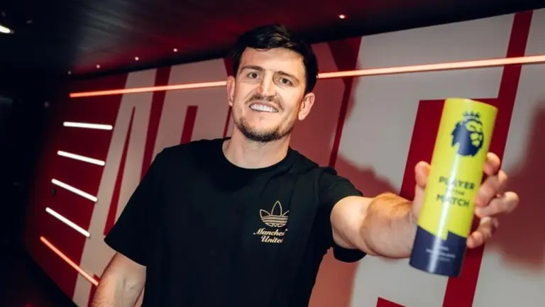 Harry Maguire Bersinar di Emirates, Manchester United Raih Kemenangan Krusial Atas Arsenal Harry Maguire Bersinar di Emirates, Manchester United Raih Kemenangan Krusial Atas Arsenal