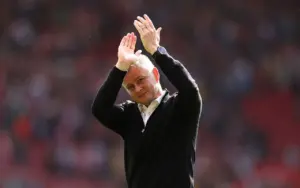Ole Gunnar Solskjaer Siap Kembali Tangani Manchester United Pasca Pemecatan Amorim