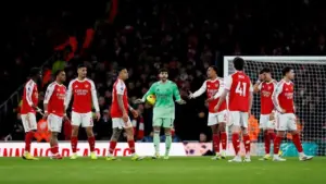 Emmanuel Petit Kritik Suporter Arsenal: Berhenti Bersikap Negatif, Dukung Tim Hingga Akhir!