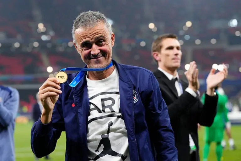 Luis Enrique Akan Diikat PSG Hingga Pensiun? Klub Buka Suara Soal Rumor Luis Enrique Akan Diikat PSG Hingga Pensiun? Klub Buka Suara Soal Rumor