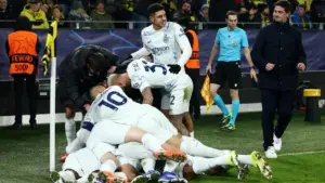 Inter Milan Taklukkan Dortmund 2-0, Lolos ke Playoff Liga Champions
