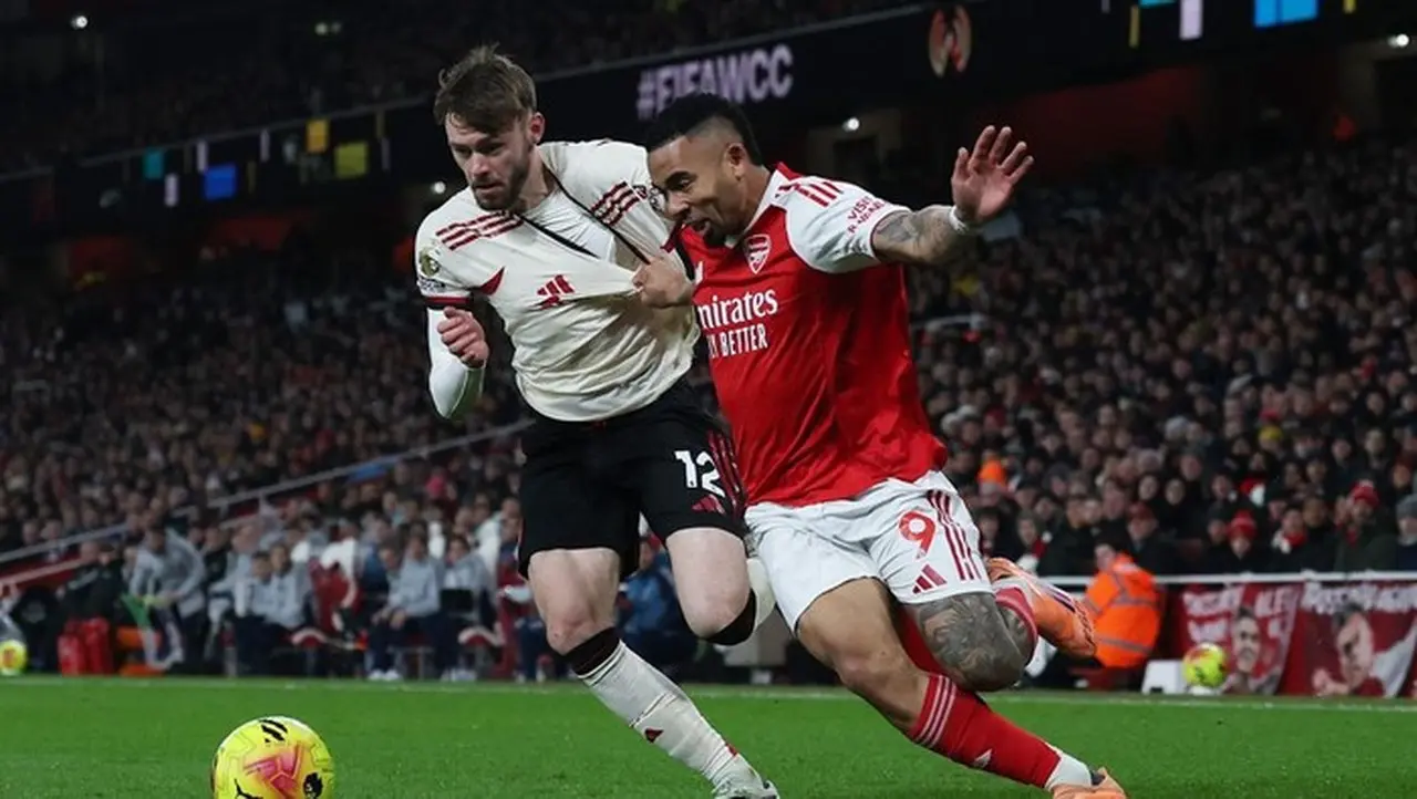 Klasemen Liga Inggris: Arsenal Gagal Menjauh, Liverpool Tahan Imbang 0-0