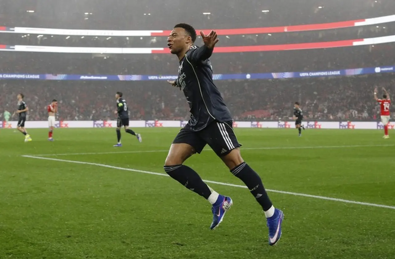 Kylian Mbappe Puncaki Daftar Top Skor Liga Champions dengan 13 Gol