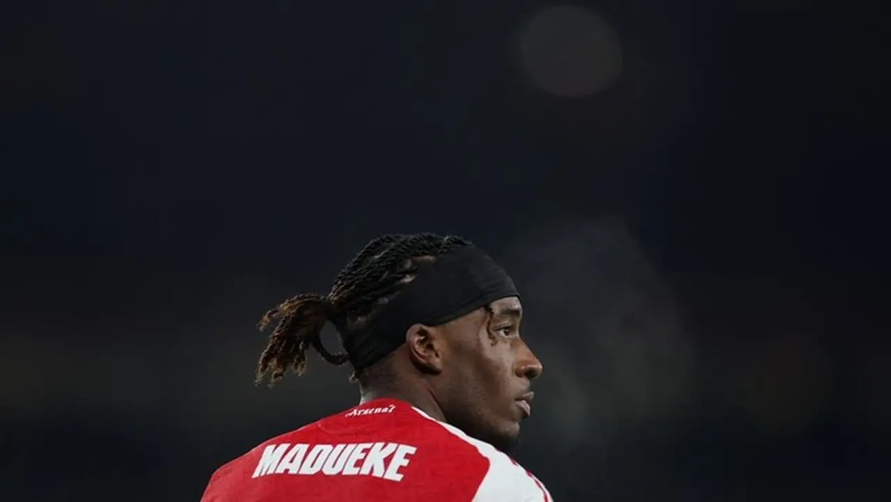 Noni Madueke Jadi Cibiran Usai Tendangan Melambung Tinggi di Laga Arsenal vs Kairat