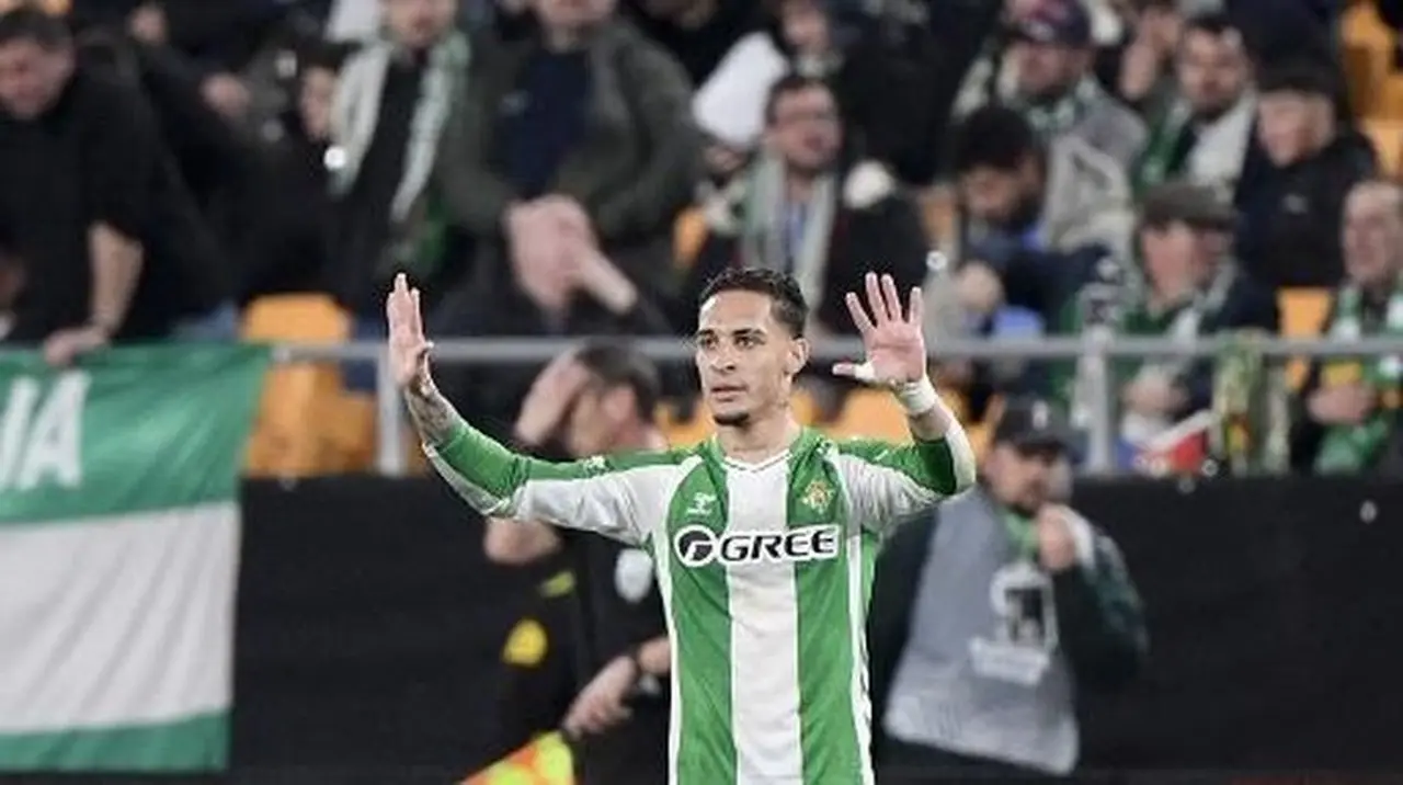Antony Gemilang, Real Betis Melaju ke Babak 16 Besar Liga Europa Usai Kalahkan Feyenoord