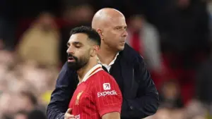 Mohamed Salah Bisa Bertahan di Liverpool Asal Arne Slot Pergi, Kata Eks Pemain