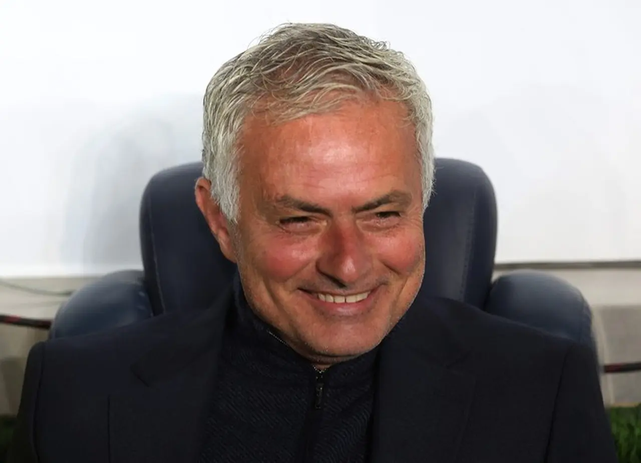 Benfica vs Real Madrid di Playoff Liga Champions, Mourinho Santai Fokus Liga Portugal Benfica vs Real Madrid di Playoff Liga Champions, Mourinho Santai Fokus Liga Portugal
