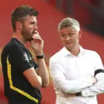 Peter Schmeichel Usulkan Trio Legenda MU Latih Tim Hingga Akhir Musim