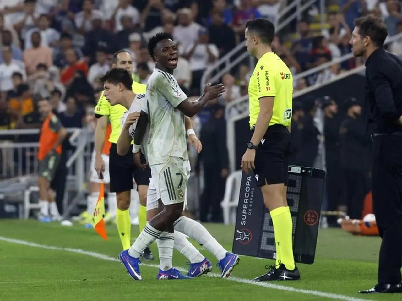 Derby Madrid Panas: Vinicius Jr. Balas Sindiran Pedas Diego Simeone Usai Madrid ke Final