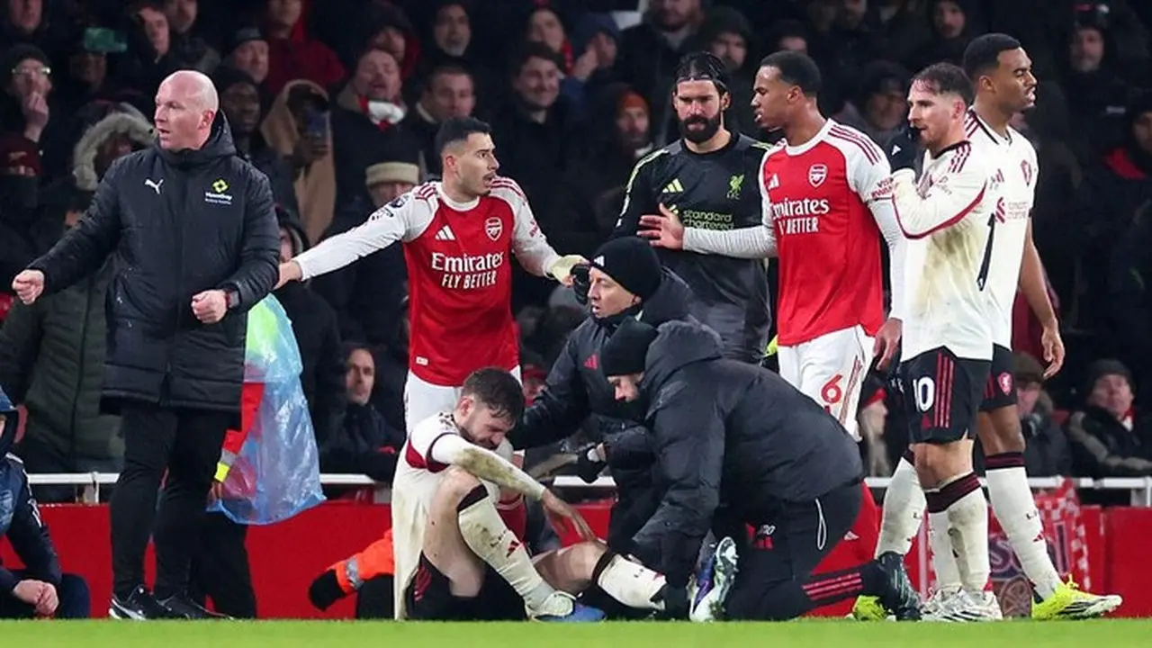 FA Takkan Beri Hukuman Tambahan ke Gabriel Martinelli atas Insiden dengan Conor Bradley FA Takkan Beri Hukuman Tambahan ke Gabriel Martinelli atas Insiden dengan Conor Bradley