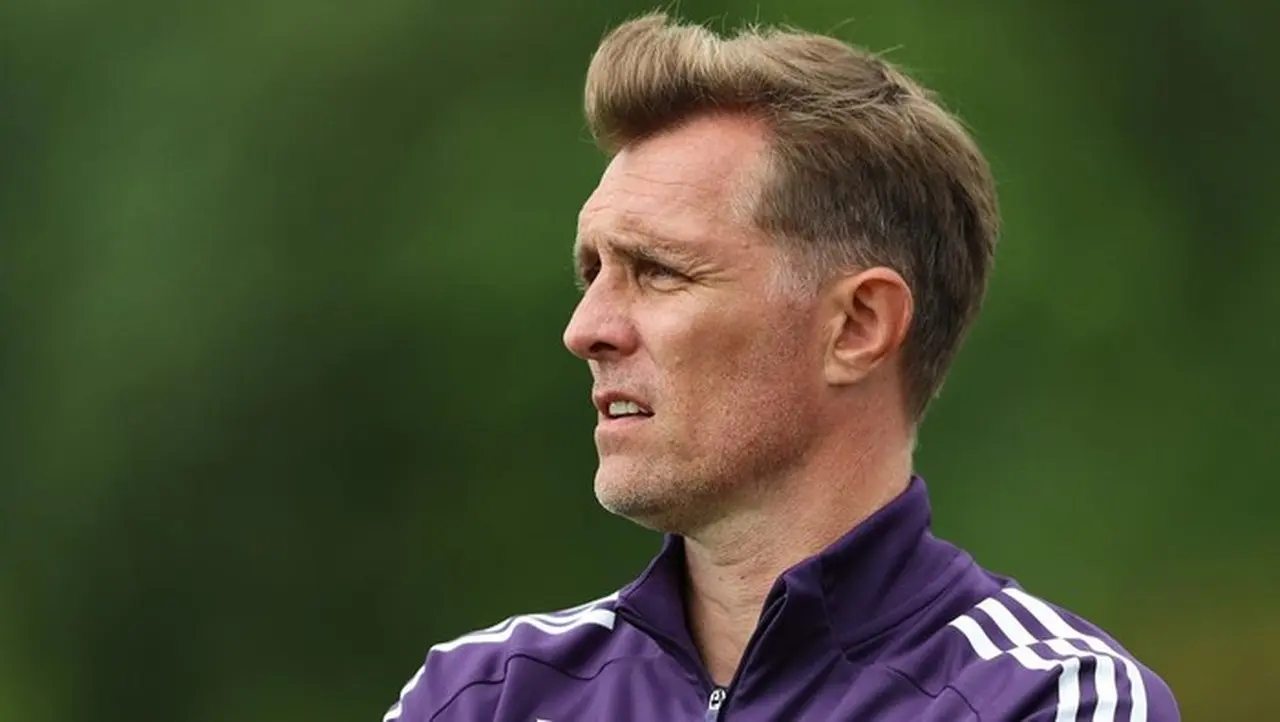 Darren Fletcher Minta Restu Sir Alex Ferguson Sebelum Latih Manchester United Darren Fletcher Minta Restu Sir Alex Ferguson Sebelum Latih Manchester United