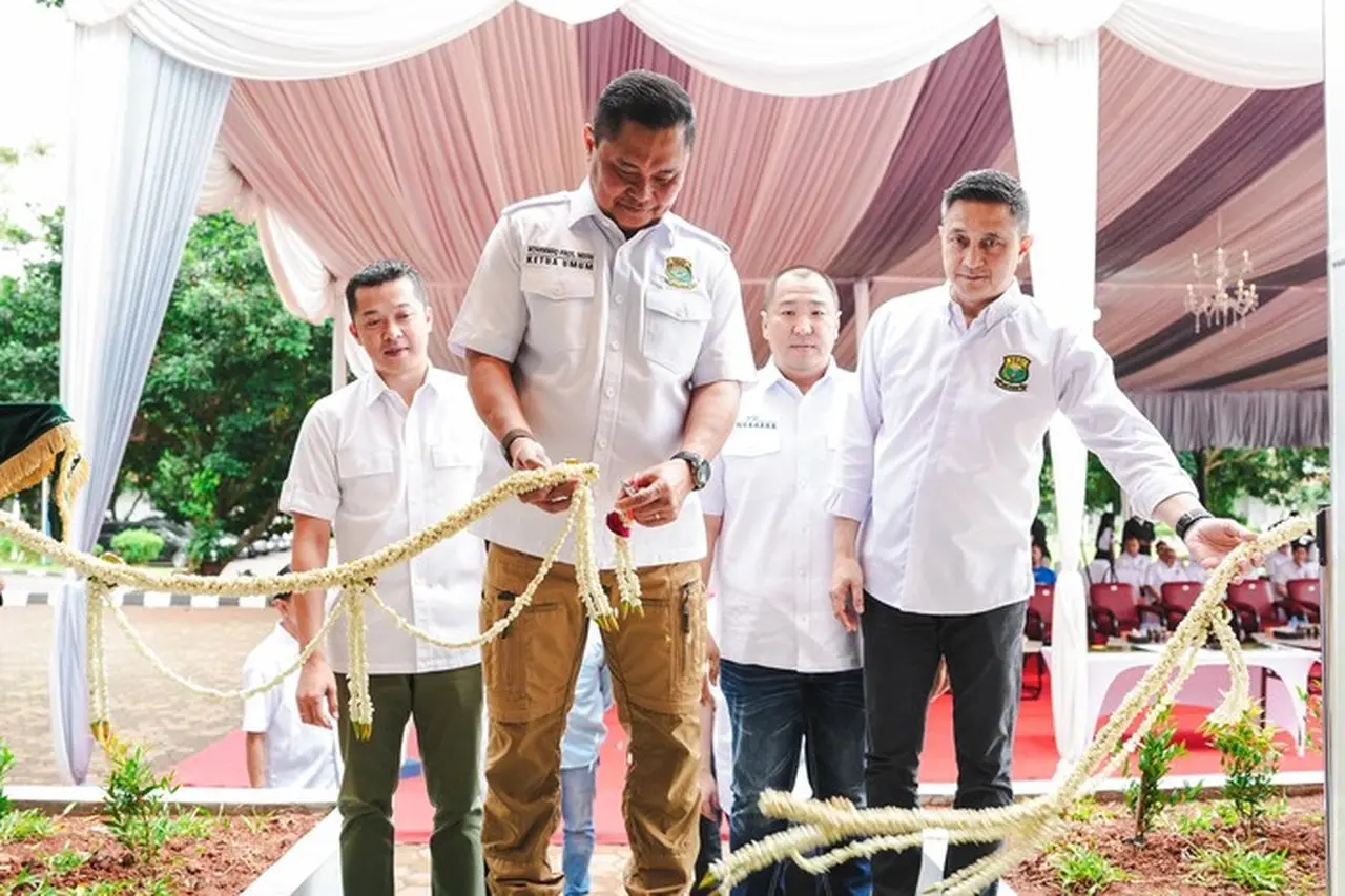 PBSI Resmikan Kantor dan Fasilitas Olahraga Bulutangkis Cipayung Senilai Rp 3,23 Miliar PBSI Resmikan Kantor dan Fasilitas Olahraga Bulutangkis Cipayung Senilai Rp 3,23 Miliar