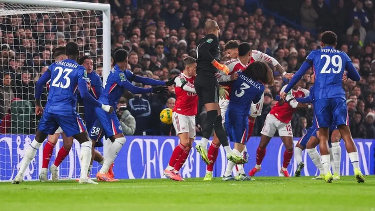 Arsenal Menang Tipis atas Chelsea di Semifinal Carabao Cup, Ben White Akui Permainan Kurang Memuaskan Arsenal Menang Tipis atas Chelsea di Semifinal Carabao Cup, Ben White Akui Permainan Kurang Memuaskan