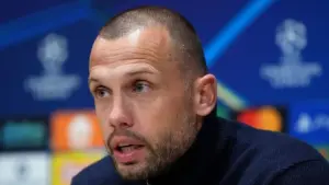 John Heitinga Gabung Tottenham sebagai Asisten Manajer, Gantikan Peran Fabian Otte
