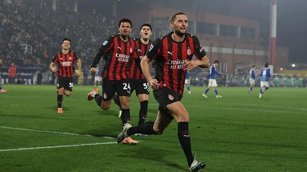 Klasemen Liga Italia: AC Milan Pepet Inter Milan, Napoli di Posisi Ketiga