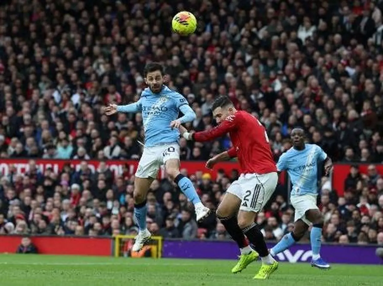 Derby Manchester Babak I: Dua Gol MU Dianulir, Skor Kacamata di Old Trafford Derby Manchester Babak I: Dua Gol MU Dianulir, Skor Kacamata di Old Trafford
