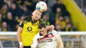 Borussia Dortmund Susah Payah Taklukkan St. Pauli 3-2 di Kandang Sendiri