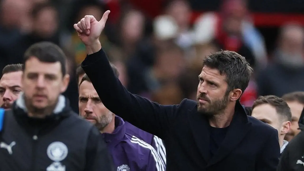 Derby Manchester: Michael Carrick Pertahankan Rekor Tak Terkalahkan di Manchester United Derby Manchester: Michael Carrick Pertahankan Rekor Tak Terkalahkan di Manchester United