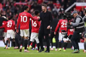 Debut Manis Michael Carrick: MU Taklukkan Manchester City 2-0 di Old Trafford