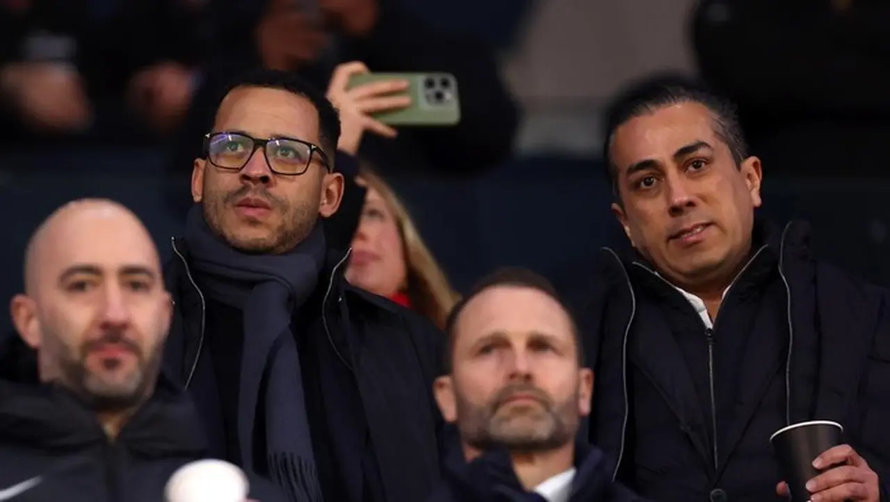 Liam Rosenior Jadi Penonton Saat Chelsea Dibantai Fulham di Kandang Lawan