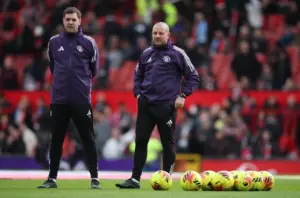 Jonathan Woodgate Gabung Manchester United: Peran Kunci di Balik Layar untuk Michael Carrick
