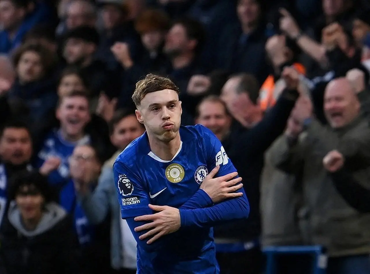 Rumor Kepindahan Cole Palmer ke Manchester United Menggemparkan Jagat Maya Rumor Kepindahan Cole Palmer ke Manchester United Menggemparkan Jagat Maya