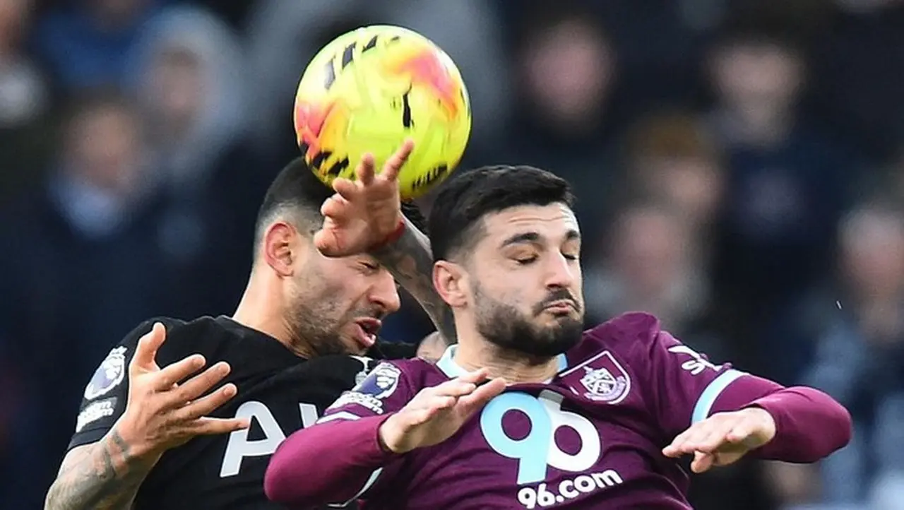 Imbang 1-1 di Babak Pertama, Burnley Tahan Tottenham Hotspur di Turf Moor Imbang 1-1 di Babak Pertama, Burnley Tahan Tottenham Hotspur di Turf Moor