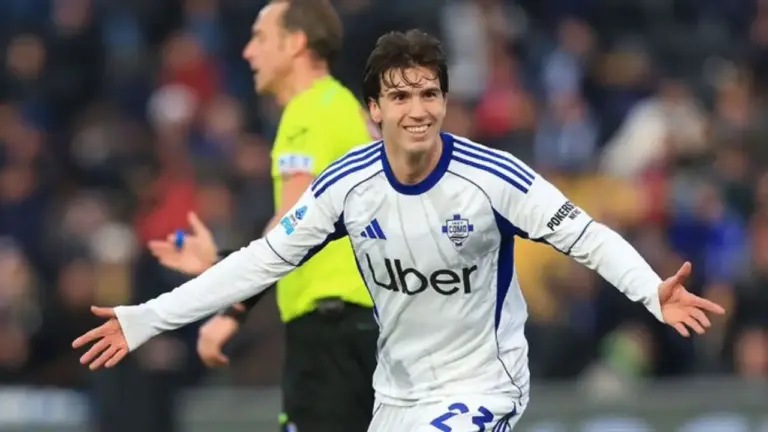 Pisa SC Kalah 0-3 dari Como 1907 di Kandang Sendiri