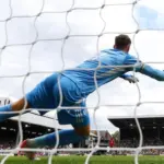 Tendangan Penalti Konyol di Inggris: Berujung Free Kick untuk Lawan, Bukan Gol