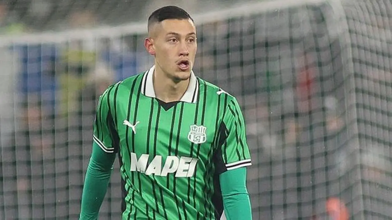 Jay Idzes Jadi Tembok Kokoh Sassuolo, Media Lokal Puji Peran Kunci Bek Timnas Indonesia Jay Idzes Jadi Tembok Kokoh Sassuolo, Media Lokal Puji Peran Kunci Bek Timnas Indonesia