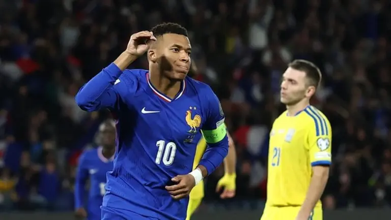 Kiper Eks Metz Ungkap Sifat Buruk Kylian Mbappe: Suka Hina Ibu Pemain Lawan Kiper Eks Metz Ungkap Sifat Buruk Kylian Mbappe: Suka Hina Ibu Pemain Lawan
