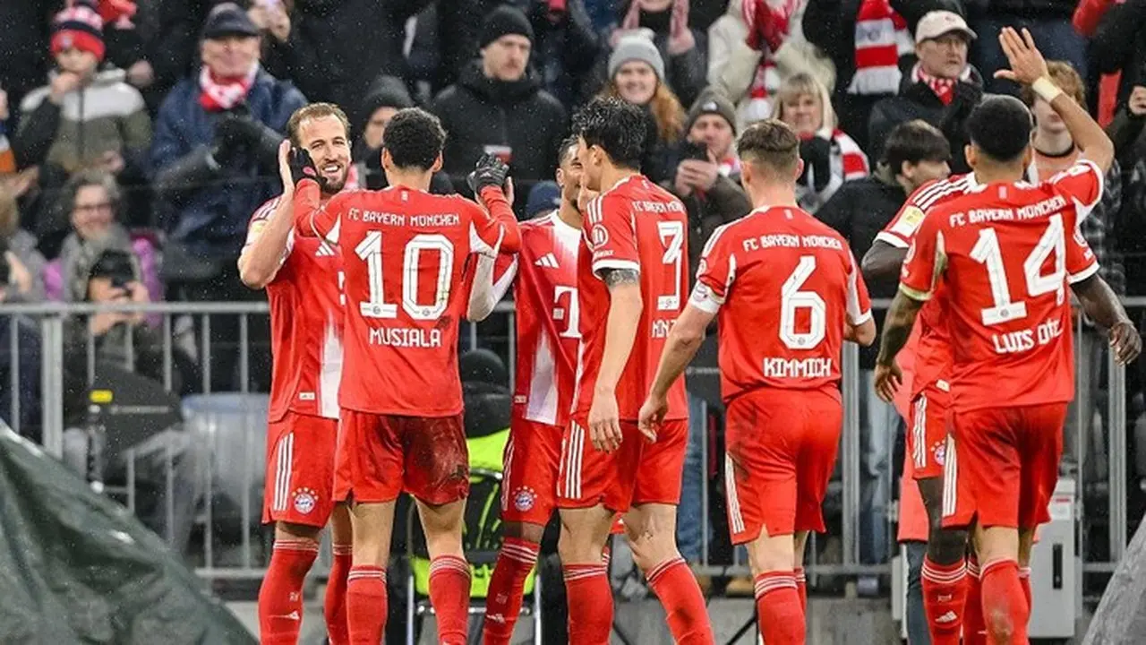 Bayern Munich Kalahkan Eintracht Frankfurt 3-2, Kokoh di Puncak Klasemen Liga Jerman Bayern Munich Kalahkan Eintracht Frankfurt 3-2, Kokoh di Puncak Klasemen Liga Jerman