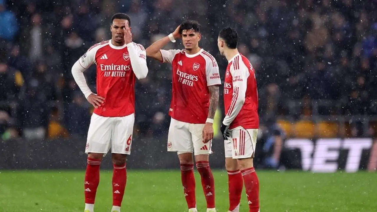 Derby London Utara: Arsenal Dituntut Bangkit Usai Kehilangan Poin di Kandang Wolves Derby London Utara: Arsenal Dituntut Bangkit Usai Kehilangan Poin di Kandang Wolves