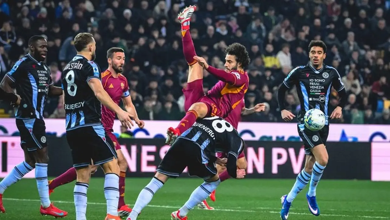 AS Roma Takluk 0-1 dari Udinese, Rentetan Kemenangan di Liga Italia Terputus AS Roma Takluk 0-1 dari Udinese, Rentetan Kemenangan di Liga Italia Terputus