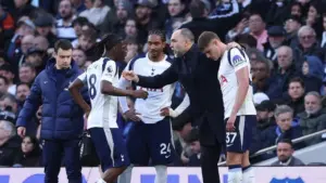 Jamie Redknapp: Tottenham Terancam Degradasi Jika Tak Segera Bangkit