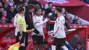 Rio Ngumoha Bersinar, Liverpool Diminta Beri Kesempatan Lebih pada Sang Sayap Muda